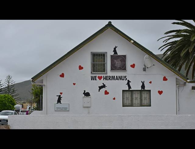 250M² RETAIL FOR SALE IN CAPE TOWN CITY CENTRE